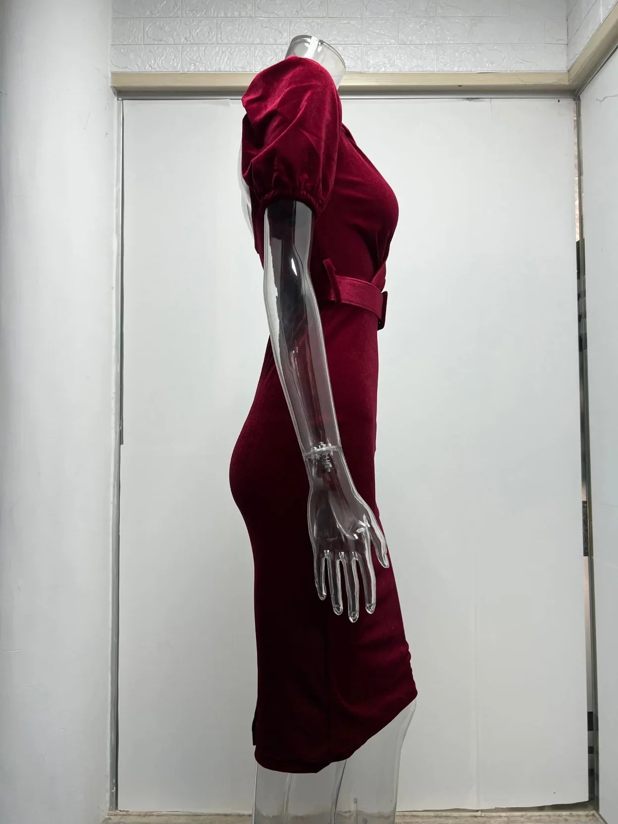 Velvet Wrapped Dress With Low Neck Bubble Sleeves Chic