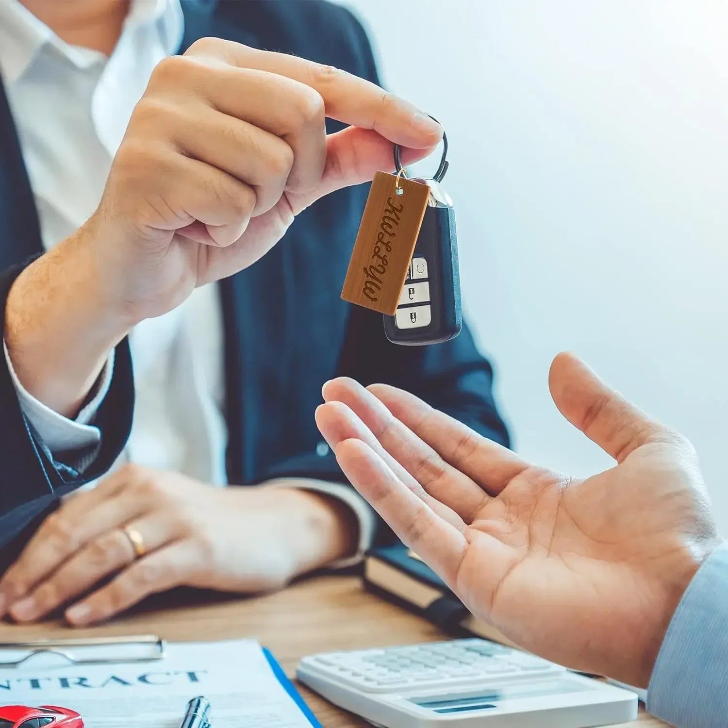 50 Pcs Natural Bamboo Keychain Tags 45x20mm Blank Engraving Blanks Unfinished Wooden Key Ring Labels