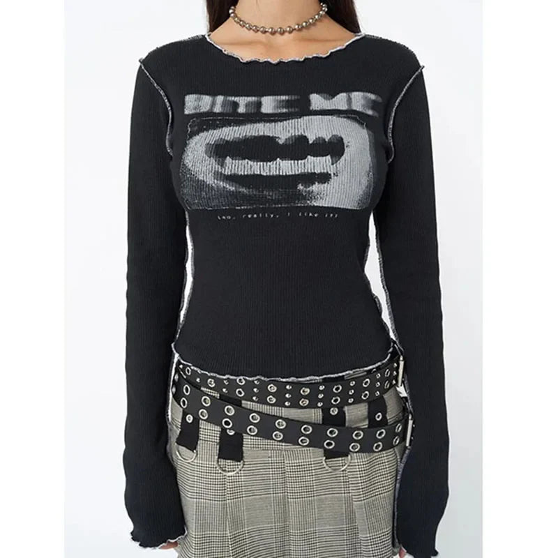 Vintage Punk Skull Graphic Print Women's Crop Top Long Sleeve Y2K Grunge Tee