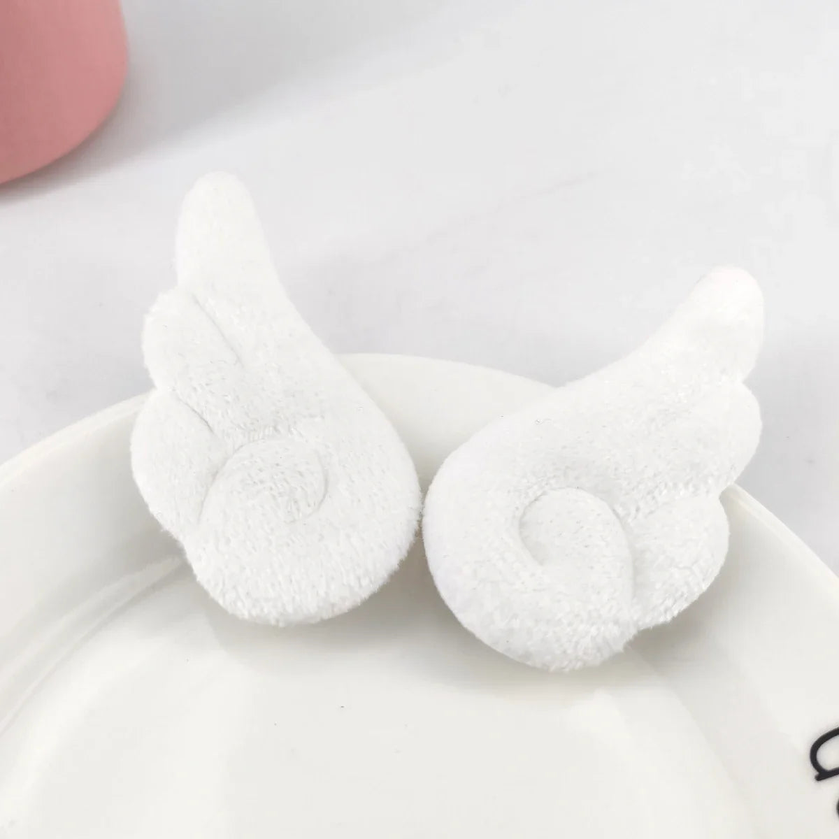 2Pcs Angel Wing Hair Clips Cute Plush Barrettes for Girls Party Wedding Birthday Accessories