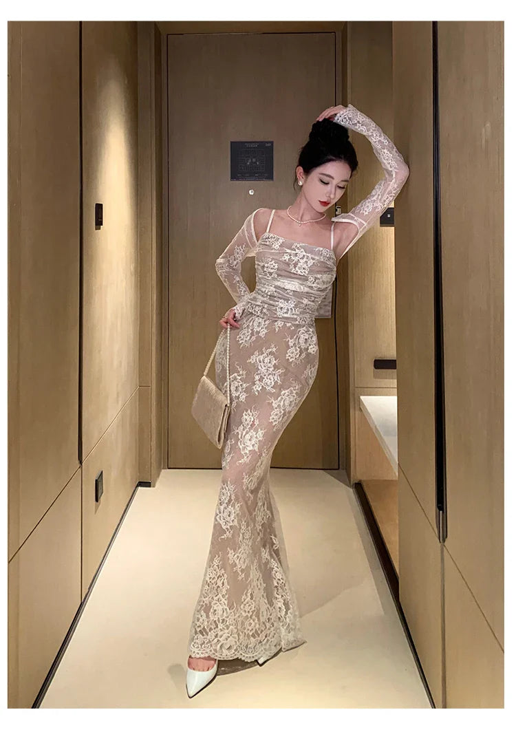 Elegant Mermaid Bandage Dress With White Lace For Wedding