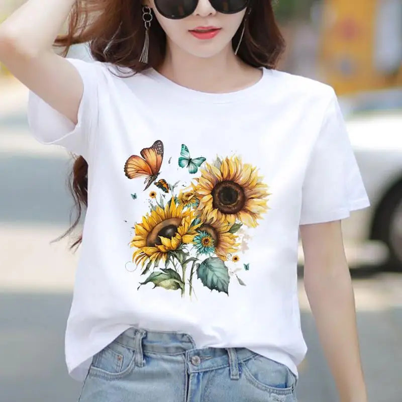 Women's Cute Floral Graphic T-Shirt Casual Short Sleeve Tee 90s Trendy Print Top