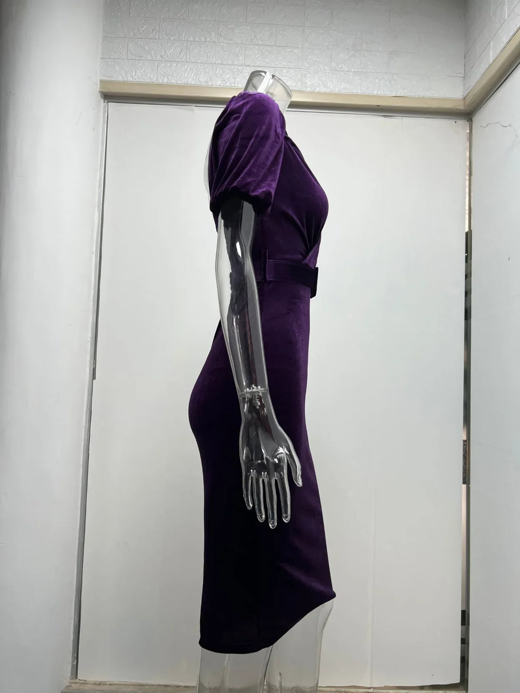 Velvet Wrapped Dress With Low Neck Bubble Sleeves Chic