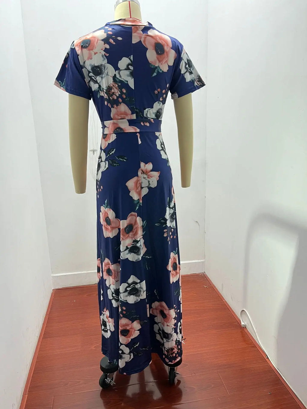 Floral Print Short Sleeve Dress With Large Hem For Women