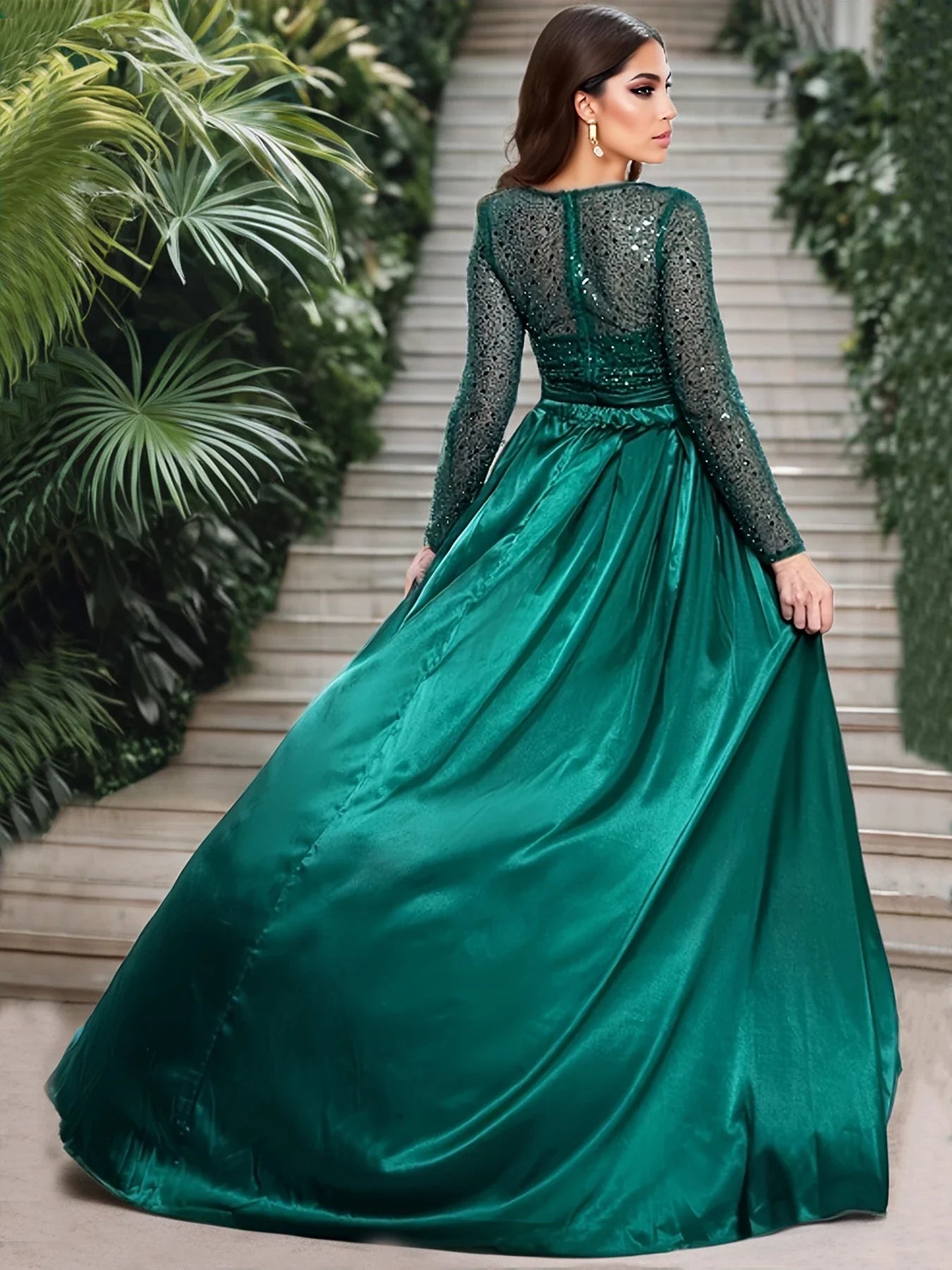 Green Sequin Mermaid Evening Gown With Detachable Train