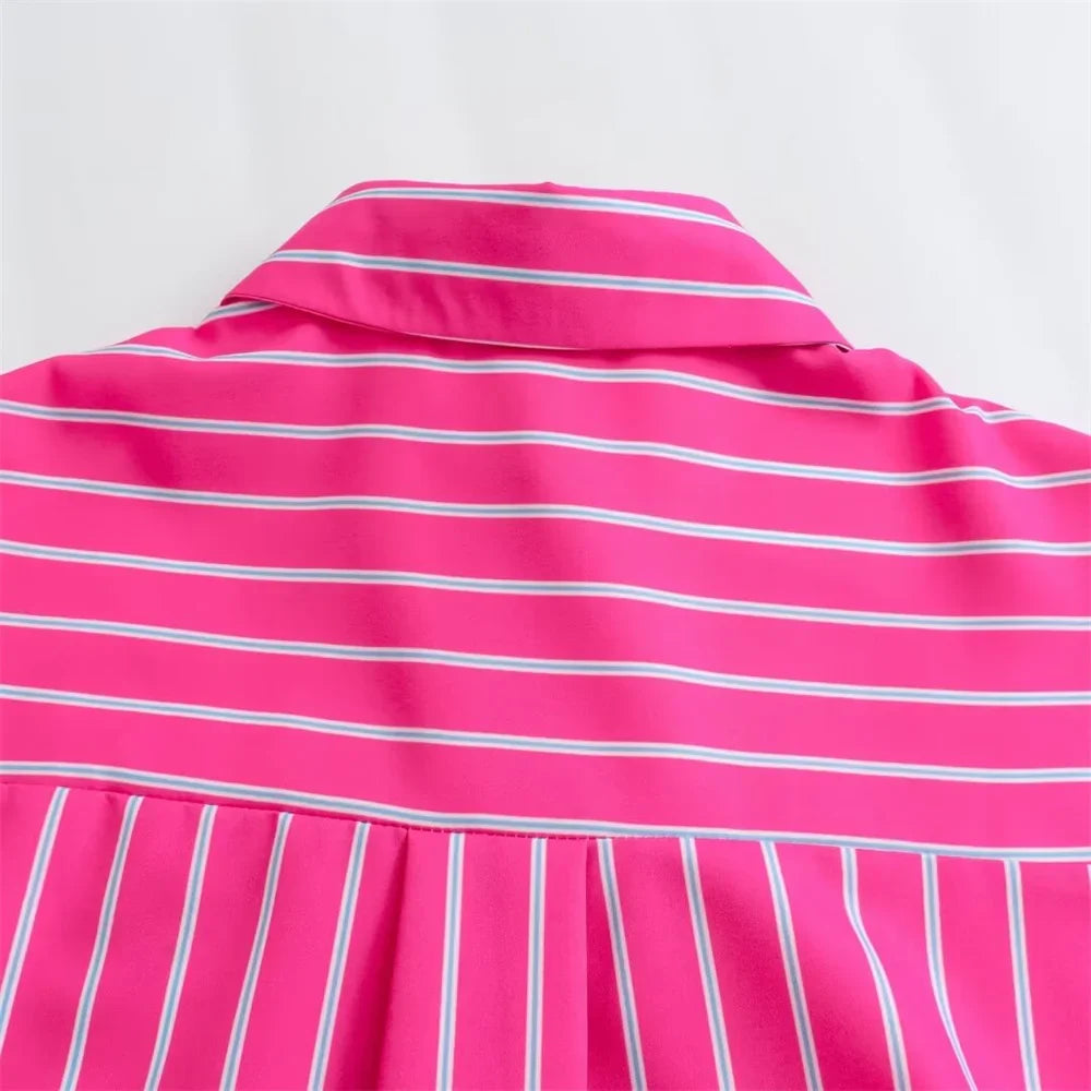 Women's Casual Loose Stripe Shirt with Versatile Patch Bag Decoration Stylish Simple Fashion Top for Everyday Wear