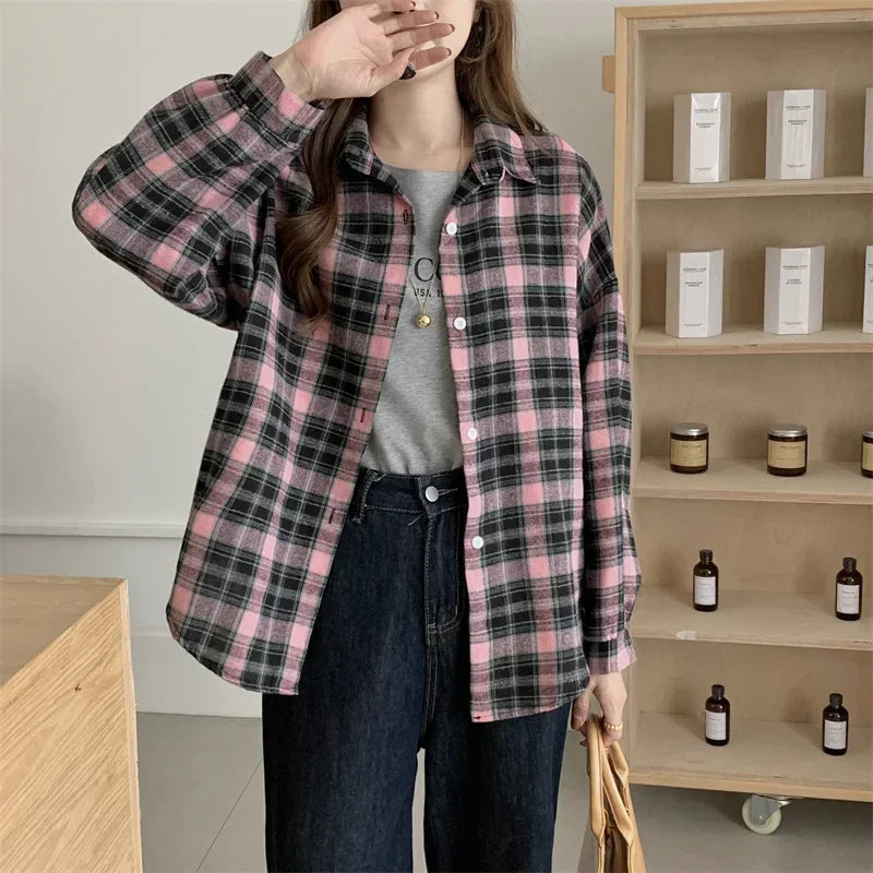 Oversized Button-Up Plaid Flannel Shirt for Women Casual Checkered Blouse Boyfriend Style Loose Fit Teen Girl Top