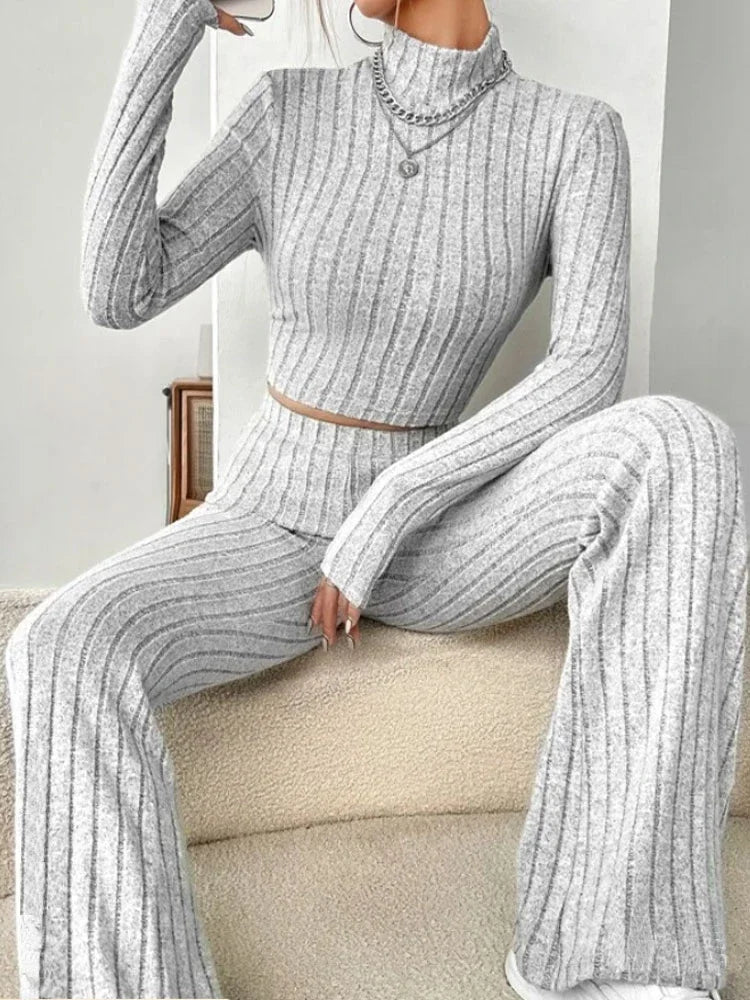 Women's Casual Solid Color Two Piece Set with Round Neck Top and Loose Pants for Autumn and Winter