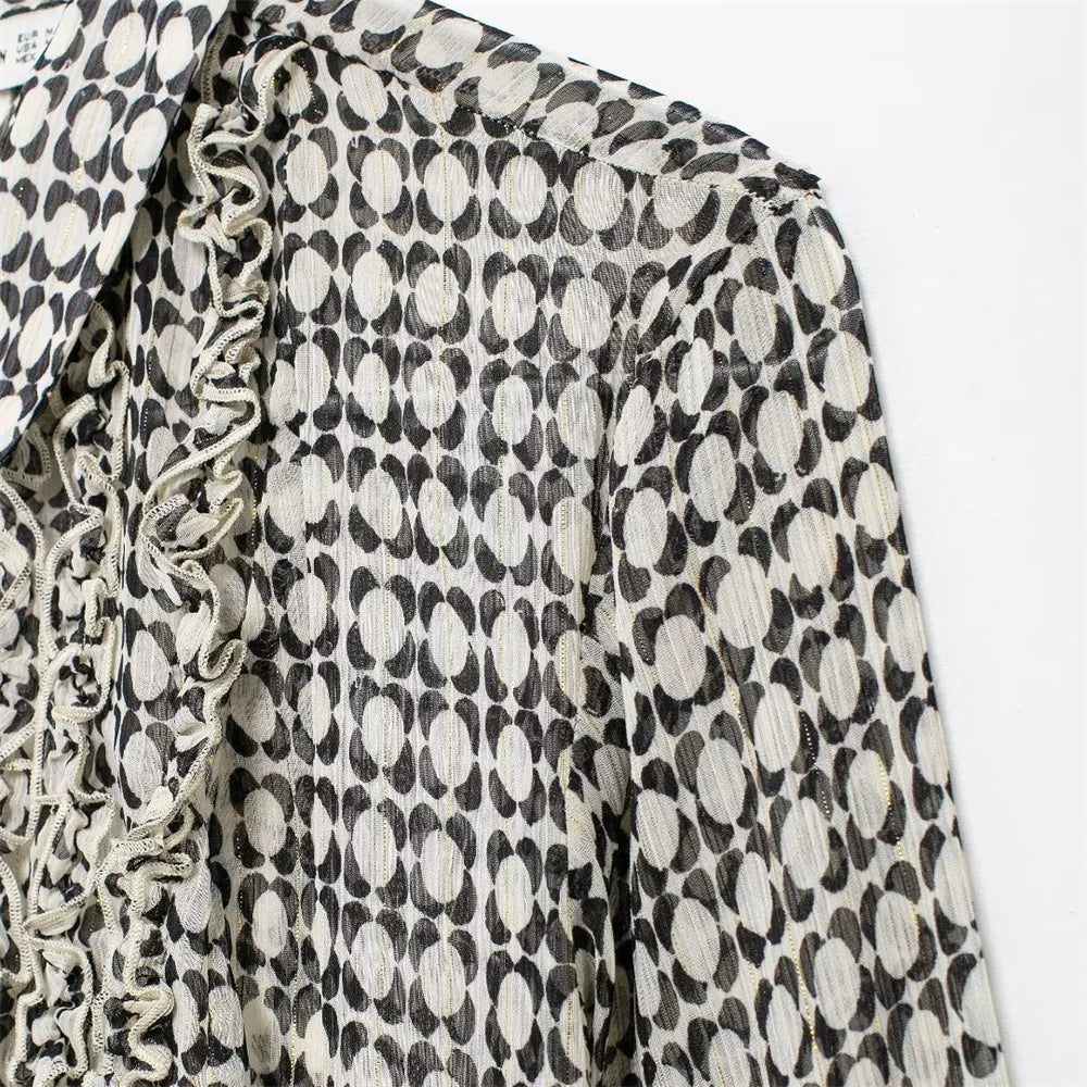 Women's Versatile Long Sleeve Printed Shirt with Decorative Chest Stacking and Casual Collar for Autumn Fashion and Leisure Wear