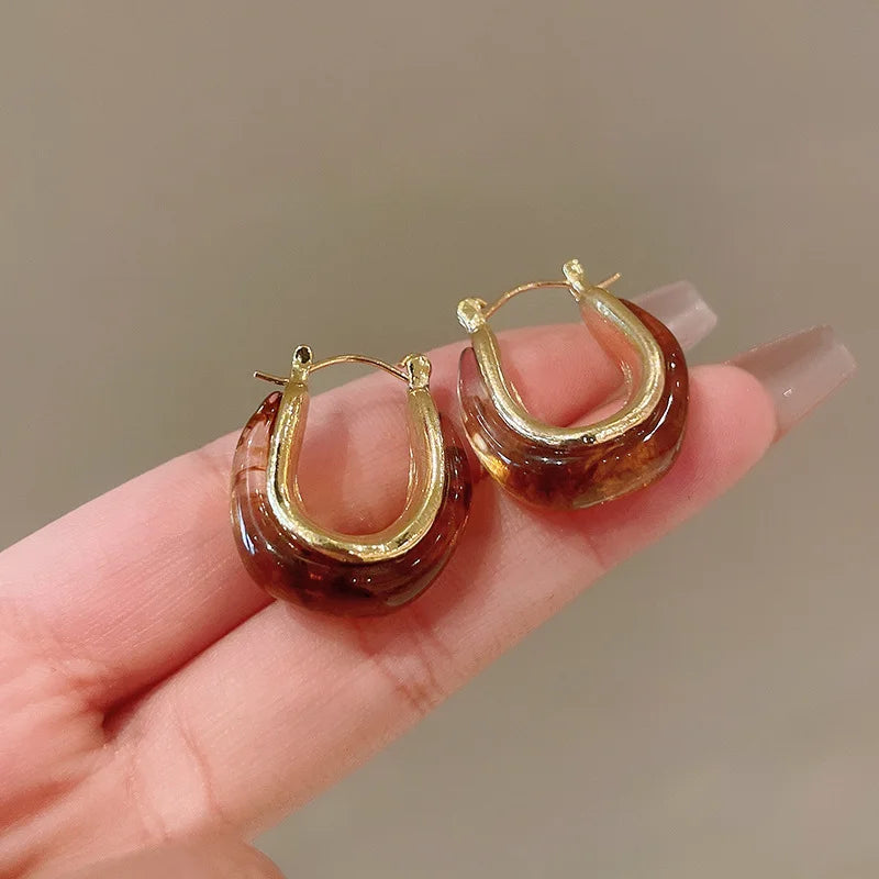 Vintage U-shaped Dripping Oil Hoop Earrings for Women Stylish All-matching Jewelry