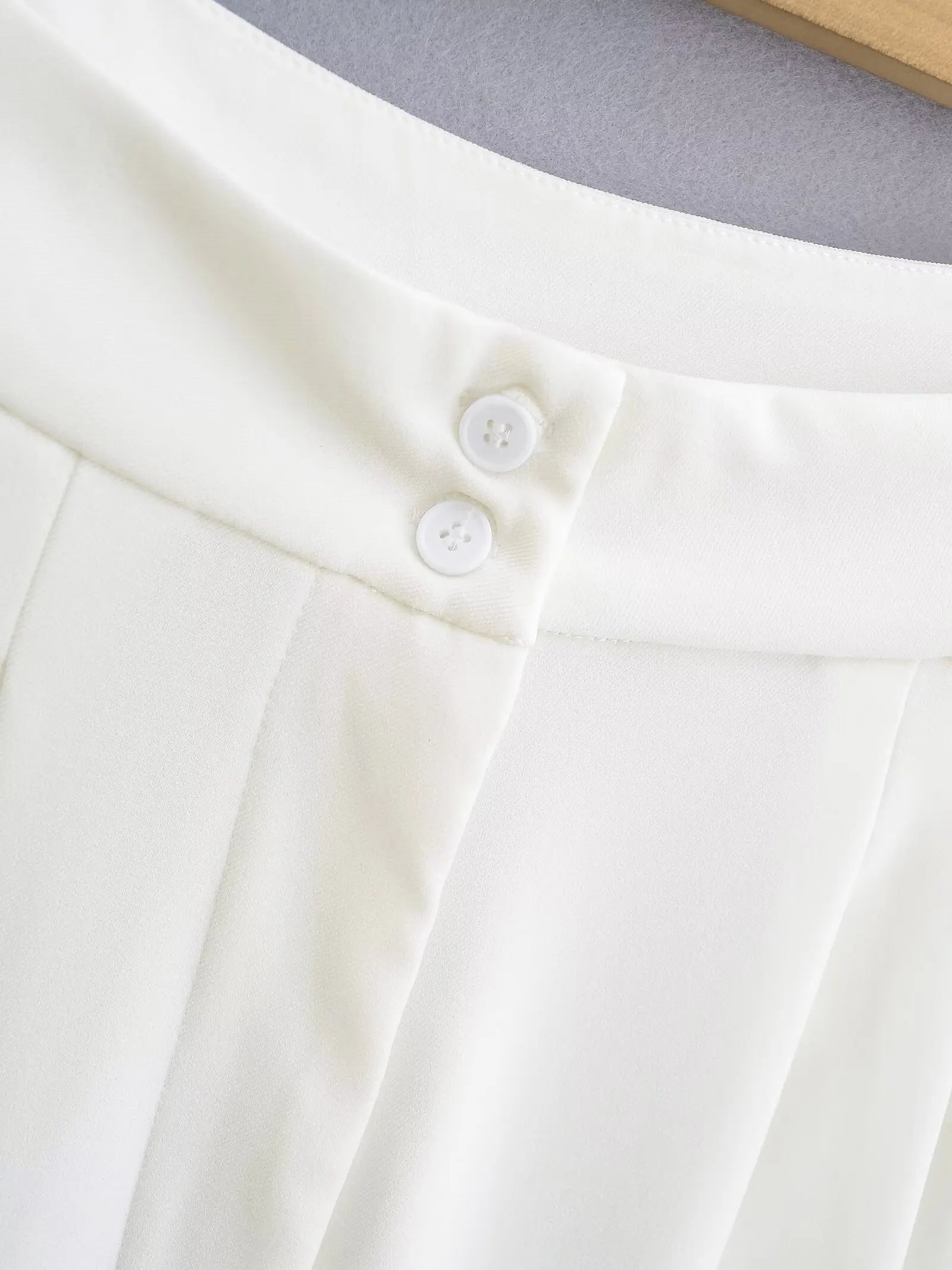 Summer Women's Casual Two-Piece Suit with Lace-Up Tank Top and Pleated Loose Trousers