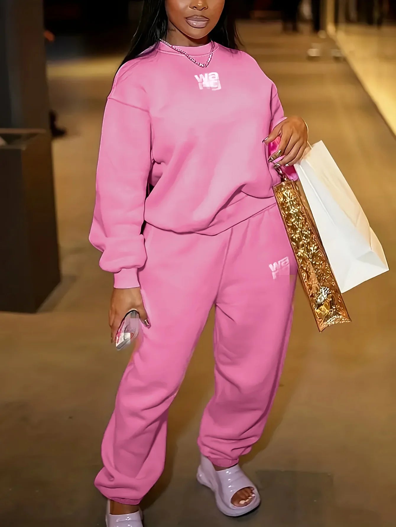 Women's High Waist Velvet Two Piece Jogging Set with Loose Thick Sweatpants and Hoodie