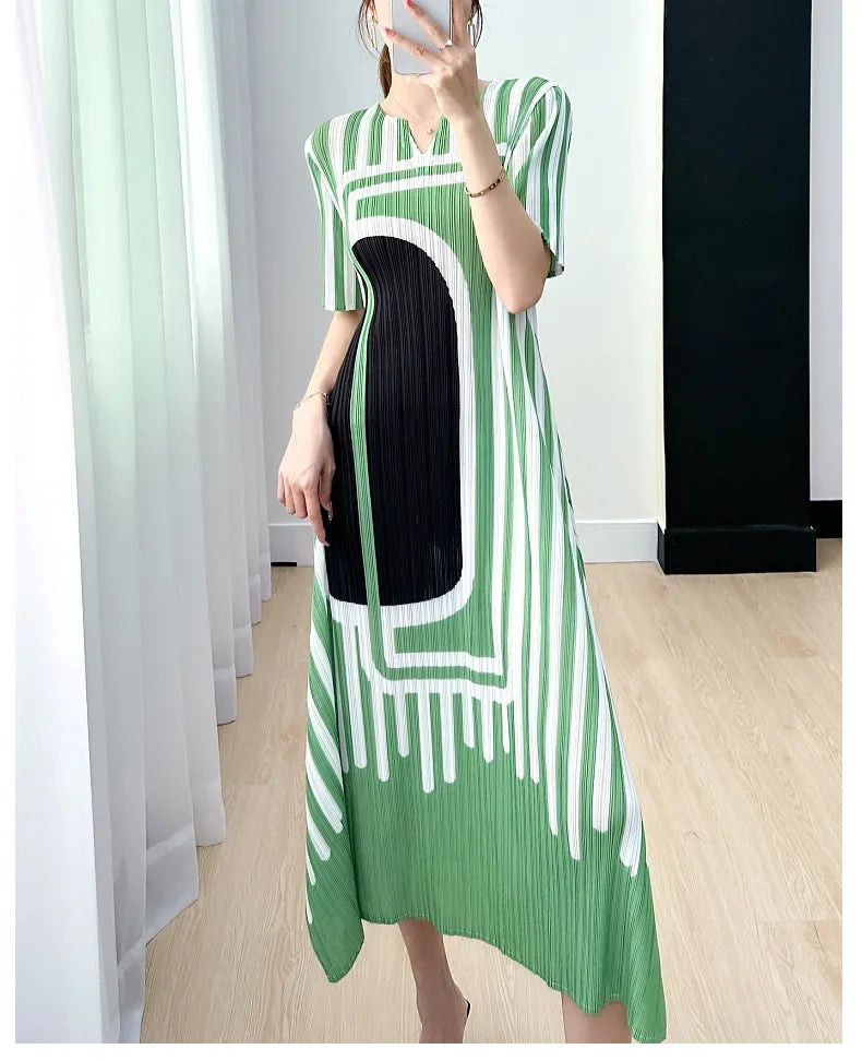 Pleated Striped Dress For Women O Neck Short Sleeve