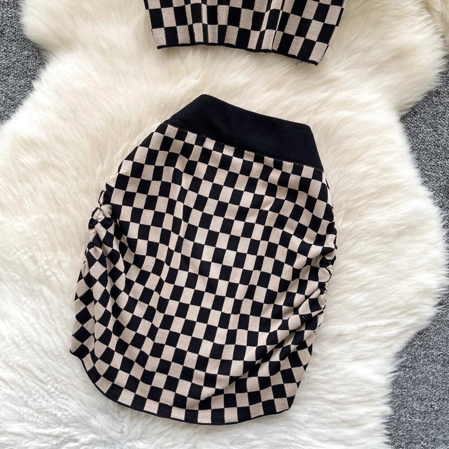 Women's Plaid Strapless Mini Top and High Waist Bodycon Skirt Set Casual Knitted Two-Piece Outfit