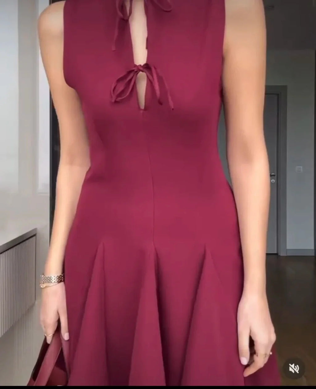 White Bow Pleated Mini Dress For Summer Party Elegant