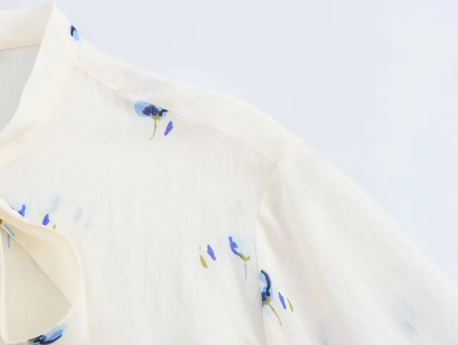 Elegant Loose Fit Women's Long Sleeve Blouse Casual Large Size Weekend Shirt with Soft Comfortable Fabric