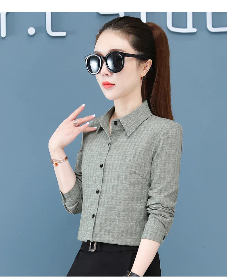 Women's Long Sleeve Slimming Cotton Shirt with Flip Collar Casual Versatile Top for Spring and Autumn Fashion