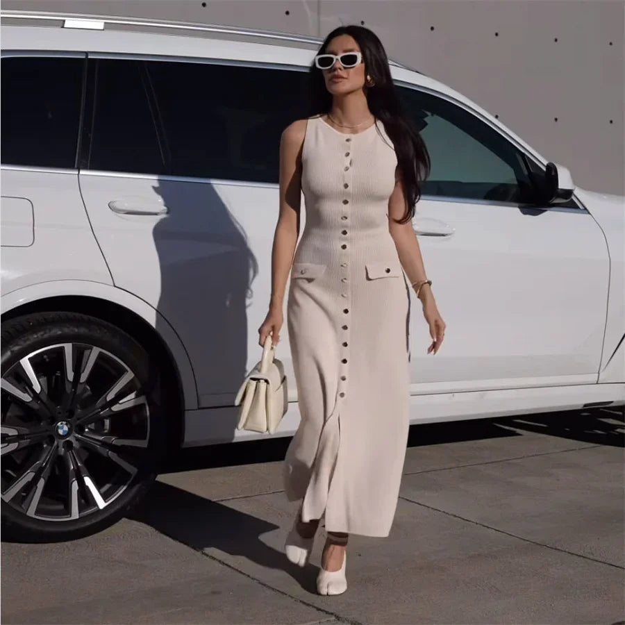 Elegant Knitted Long Summer Dress With O Neck Sleeveless