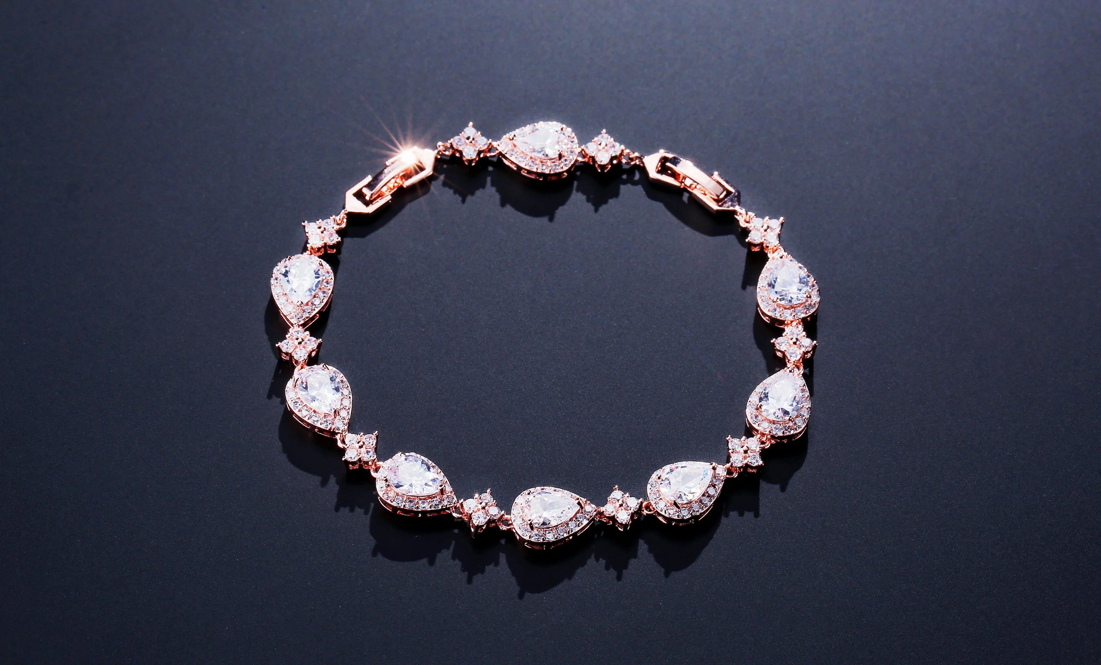 Geometric Water Drop CZ Bracelet for Women - Elegant Zircon Jewelry for Weddings and Parties