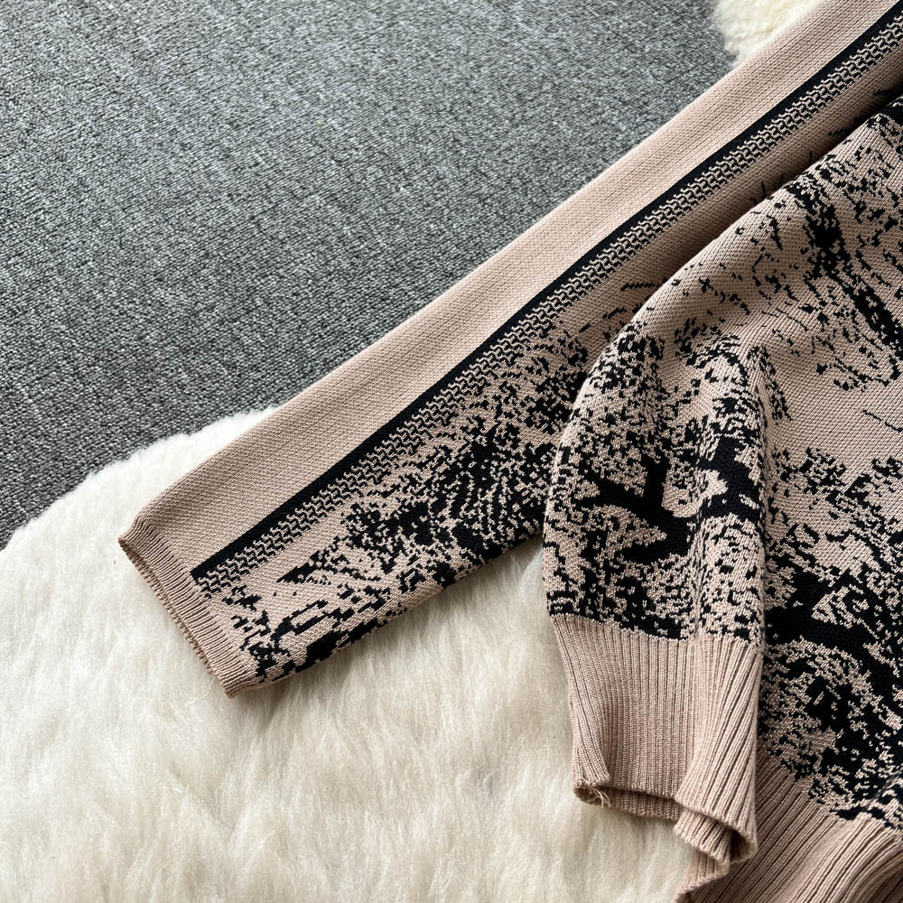 Casual Women Two Piece Knitted Tracksuit Set with Elegant Sweater and Pants for Winter Comfort