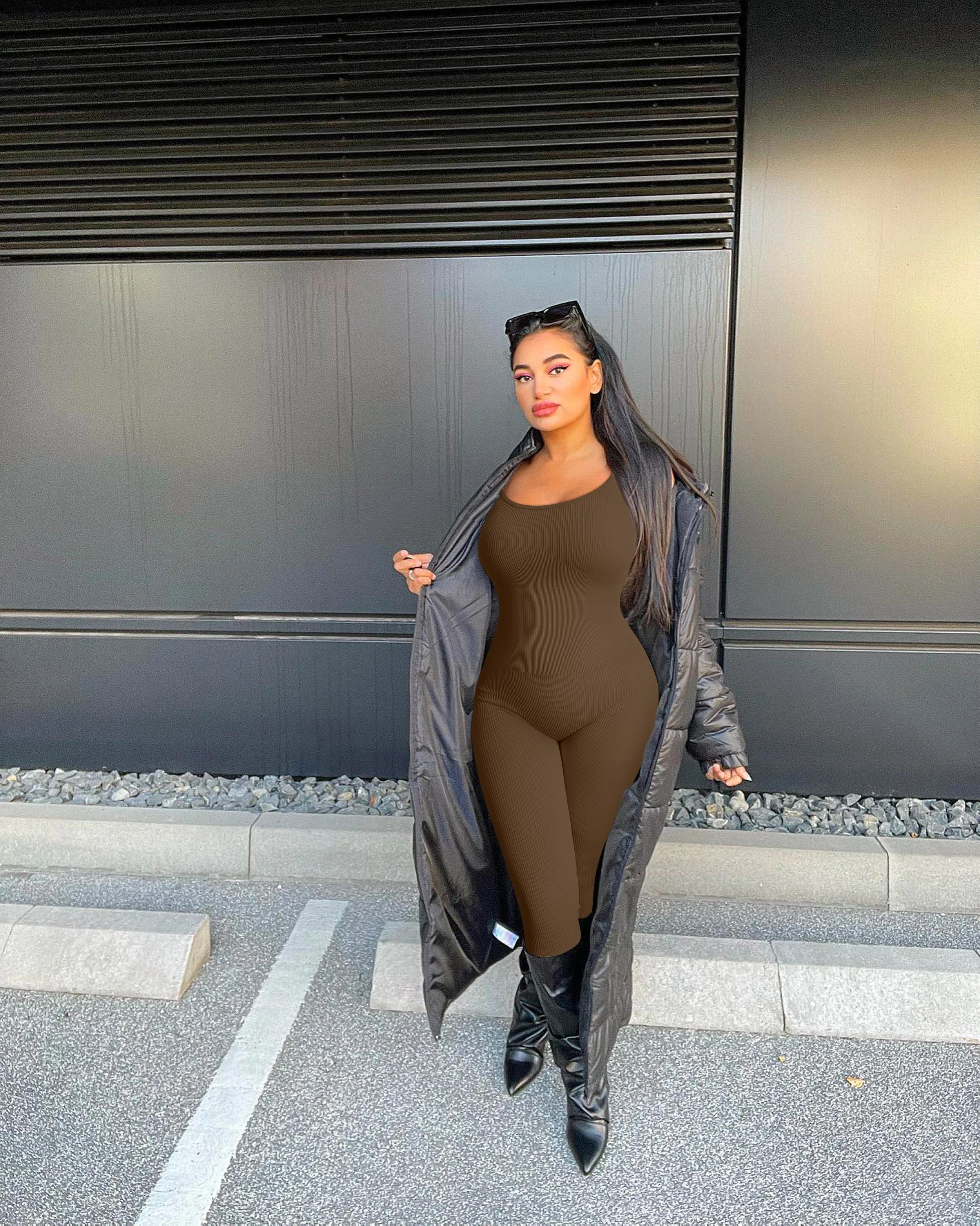 Solid Color Slim-Fit Seamless Hip Lifting Bodysuit Yoga Jumpsuit Set for Women