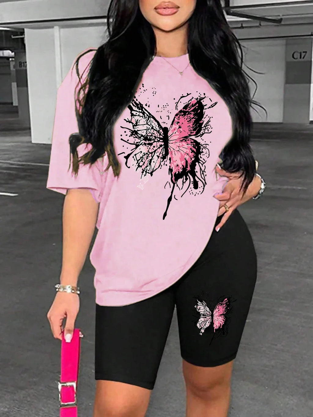 Beautiful Butterfly Print Women's Short Sleeve T-Shirt and Soft Polyester Shorts Two-Piece Set Casual Comfortable Sportswear
