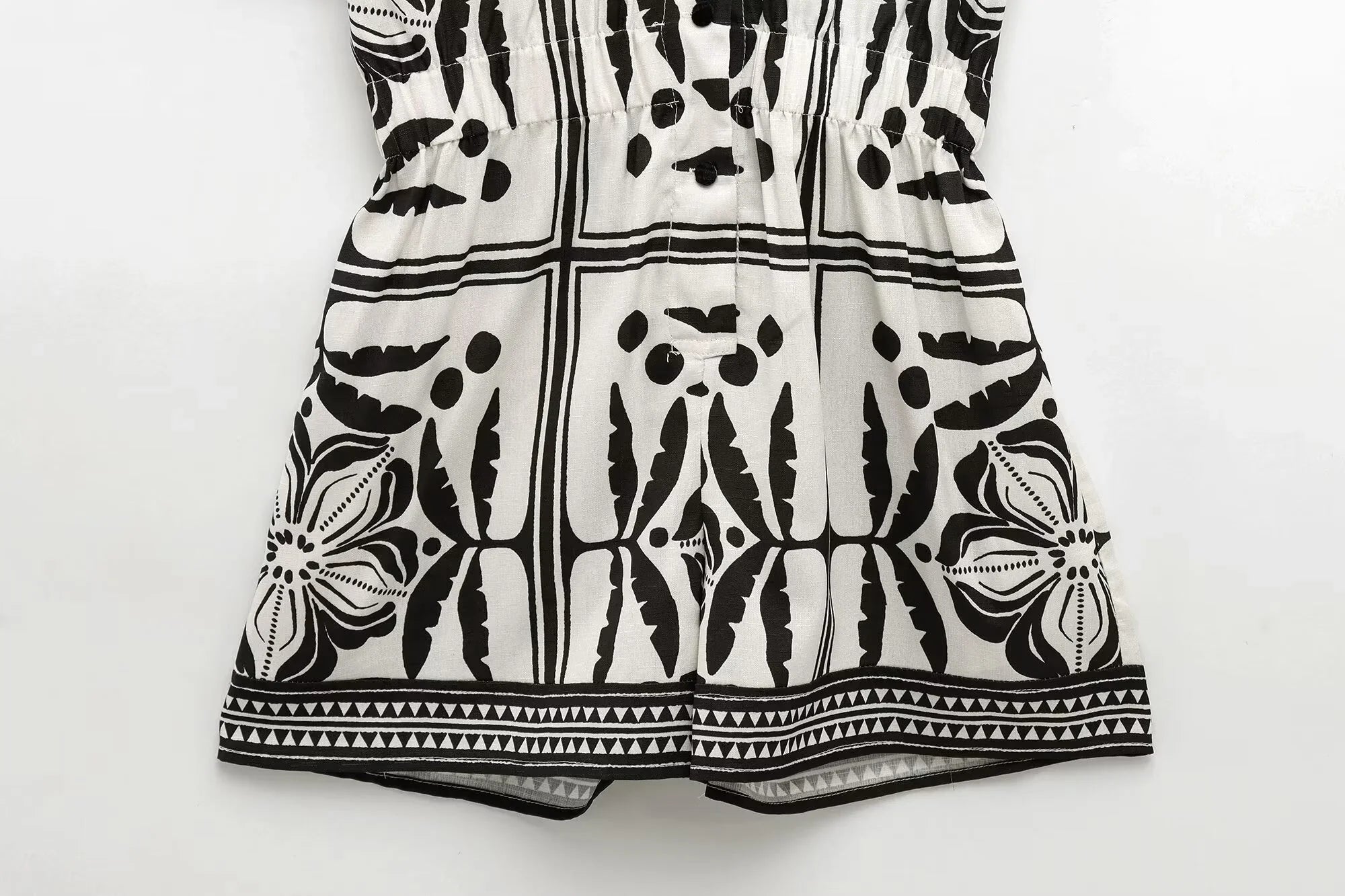 Slim Fit Printed Cuban Collar Jumpsuit Shorts for Women Casual Vacation Style Summer Wear