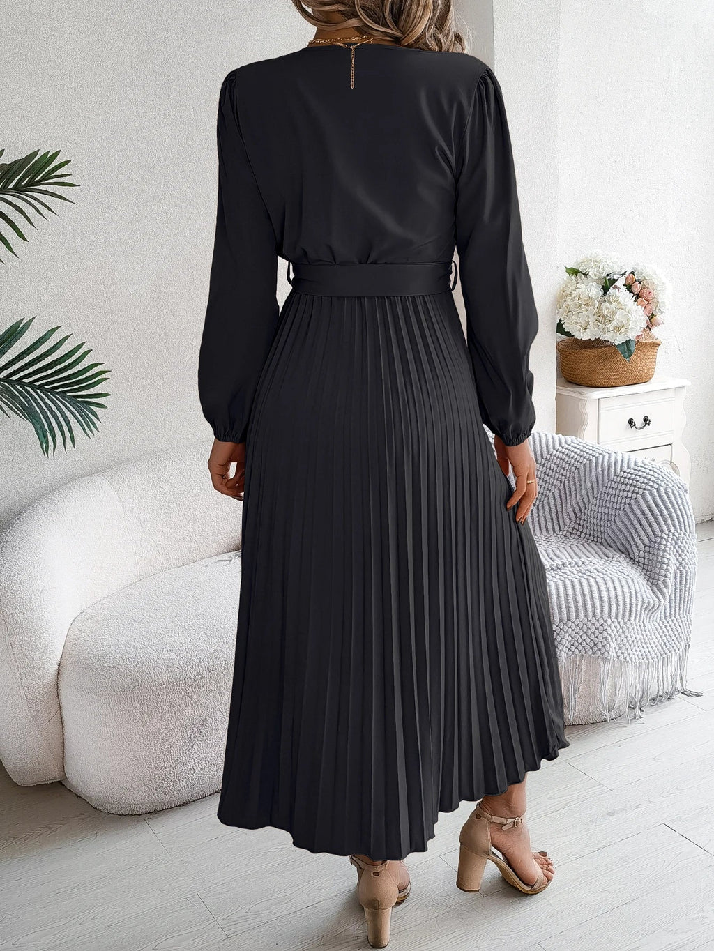 Elegant Autumn V Neck Belted Pleated Long Sleeve Dress