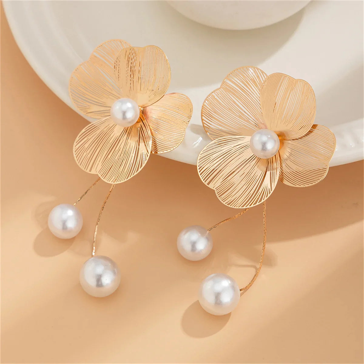 Women's Flower Petal Long Tassel Drop Earrings with Imitation Pearl for Weddings and Special Occasions