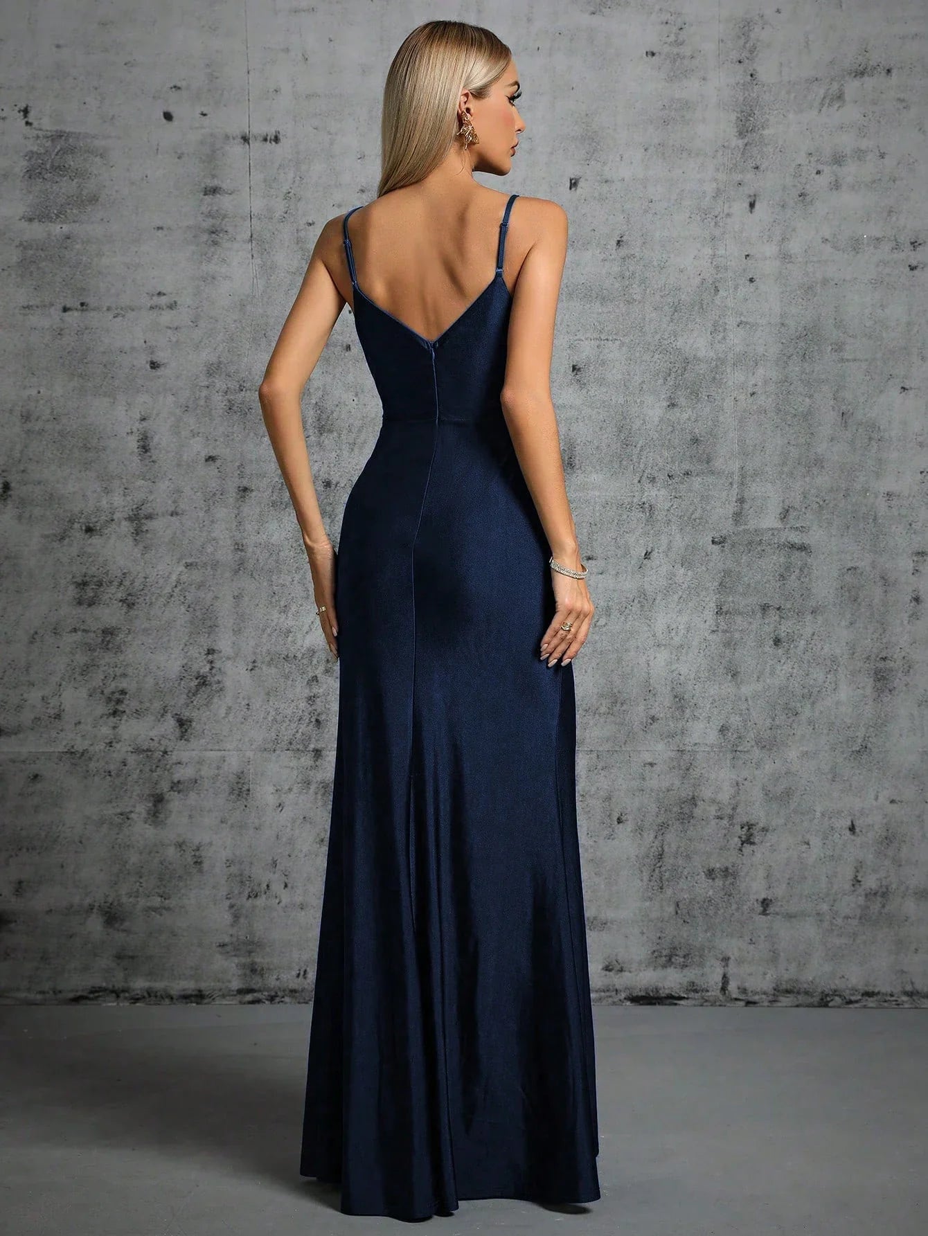 Halter Pleated Fishtail Evening Gown With Irregular Slit