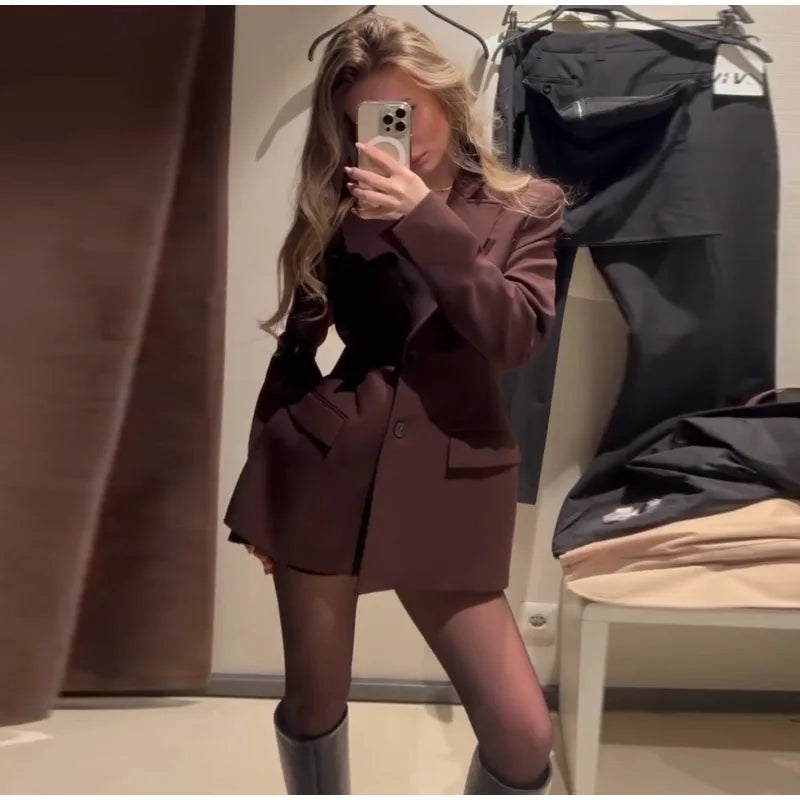 Elegant Women Blazer and Mini Skirt Set with Shoulder Pads Cinched Waist Suit Jacket and A-line Skirt Two-Piece Office Outfit