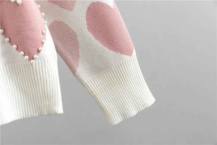 Chic Women Knit Sweater and Harem Pants Set with Embroidery Bead Heart Design