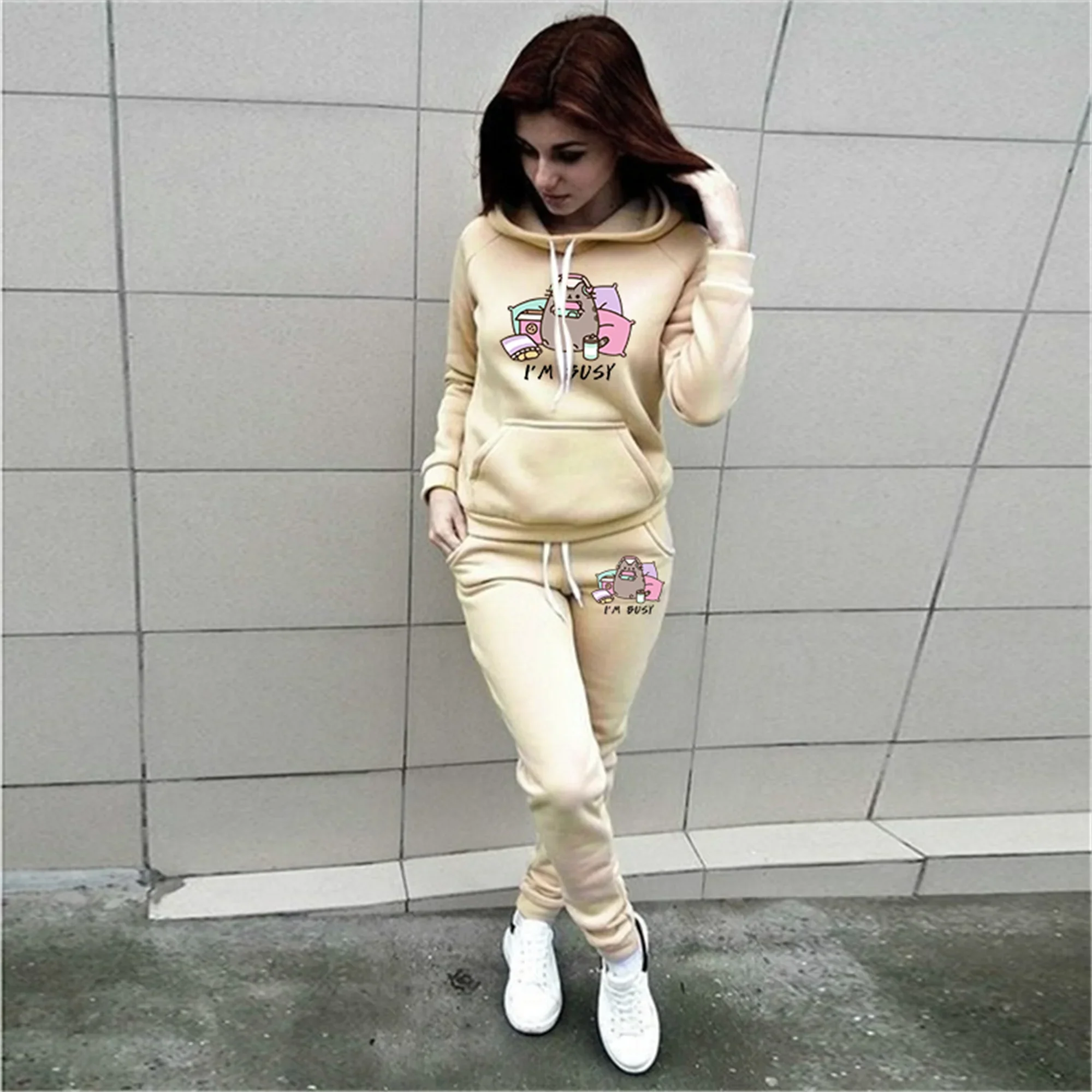 Stylish Women's Tracksuit Set for Sports and Jogging with Hooded Hoodie and Comfortable Sweatpants