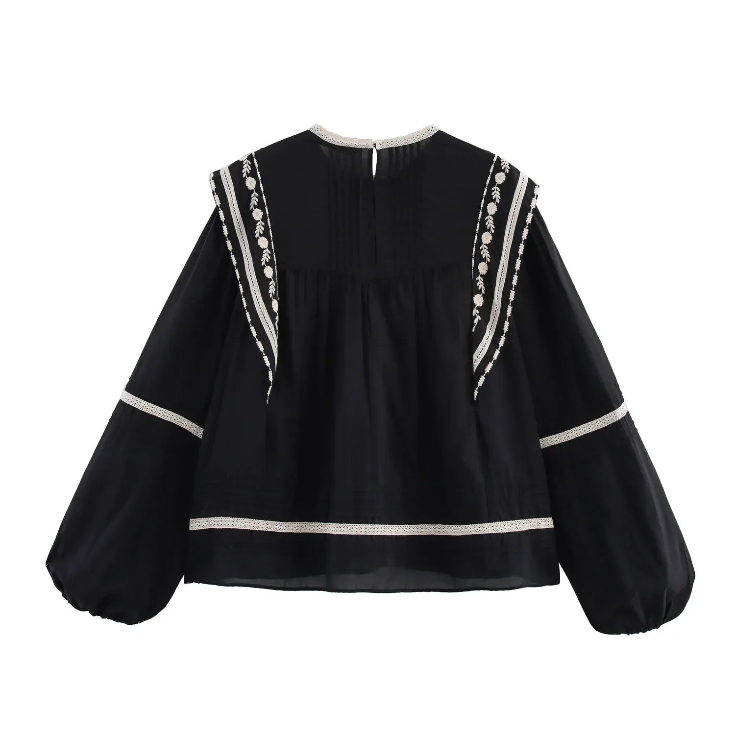 Women's Contrasting Color Embroidered Shirt with Round Neck Puff Sleeves and Loose Hem Casual Chic Top for Spring and Summer