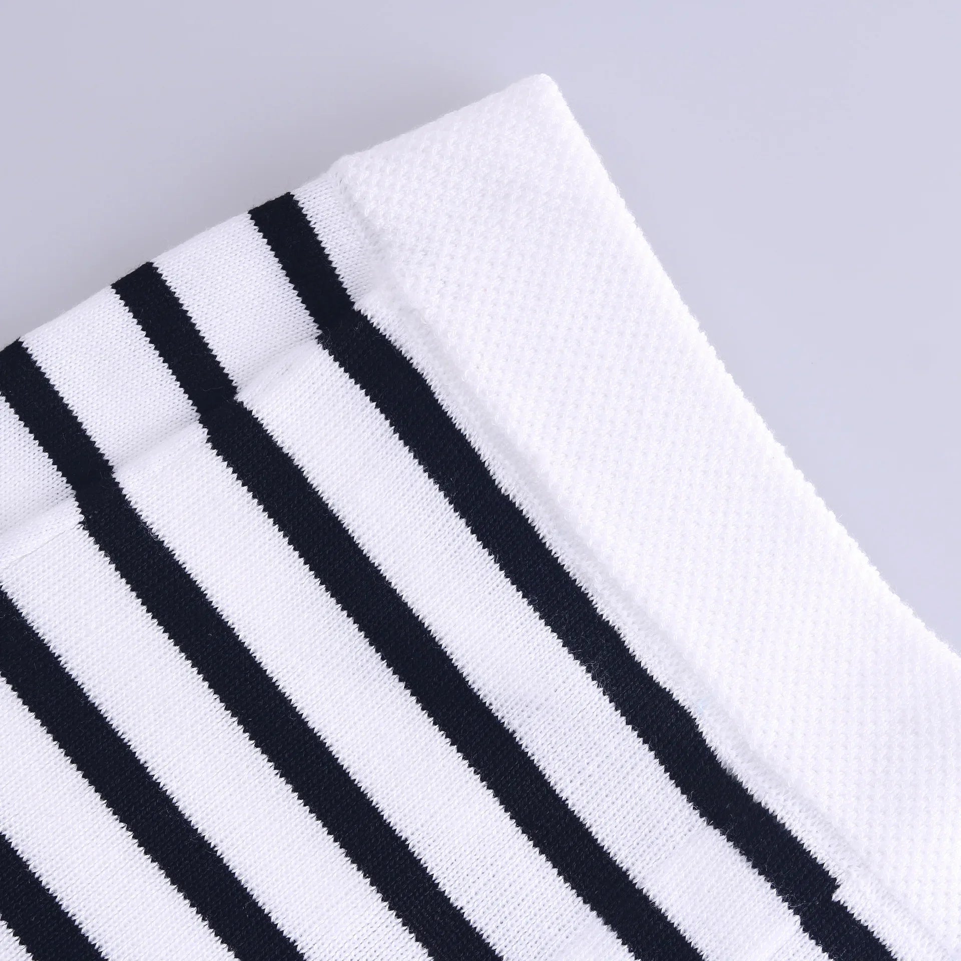 Autumn Striped Single Breasted Knit Cardigan and Shorts Two Piece Set for Women Elegant Sweater Top and Matching Bottoms Stylish Streetwear Outfit