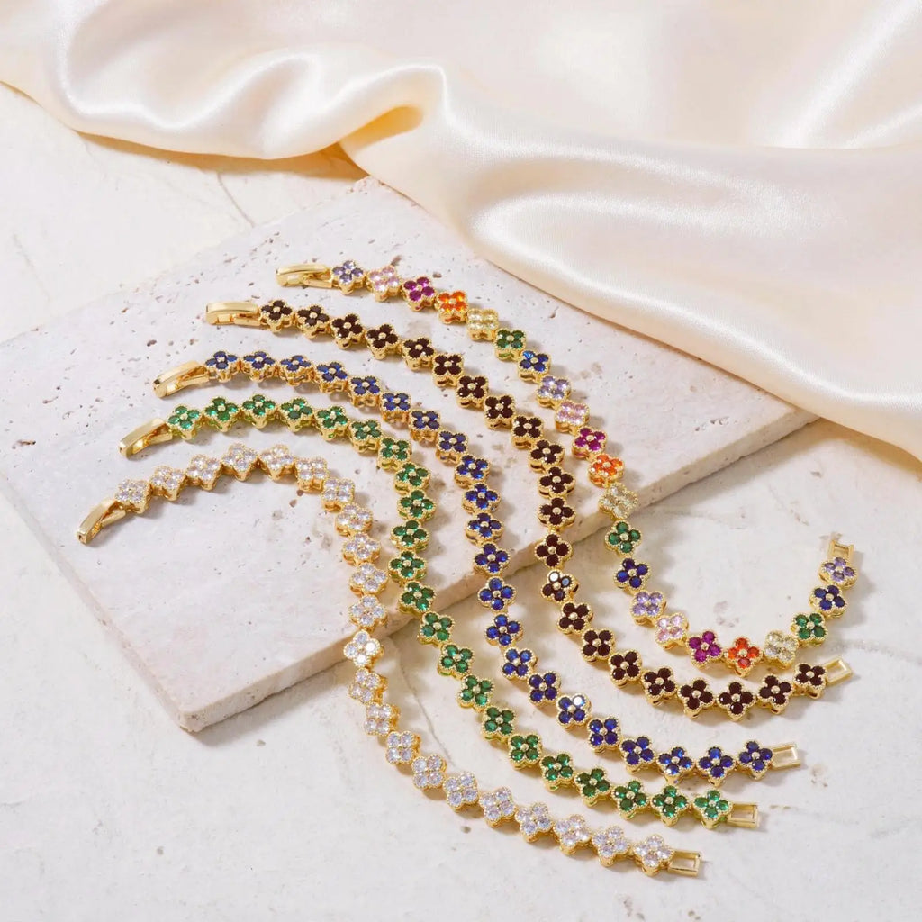 Delicate Lucky Clover Women Bracelet with Geometric Design and Crystal Embellishments in High Quality Stainless Steel