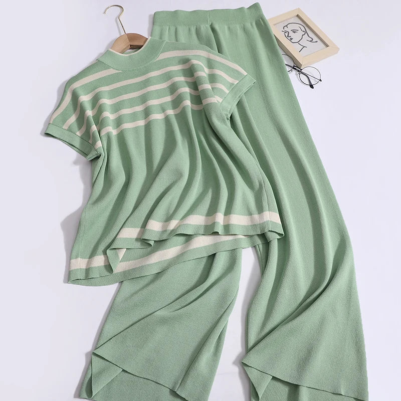 Women Casual Striped Sleeveless Pullover and Wide Leg Pants Two-Piece Set for Spring and Summer