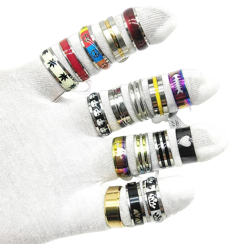 20 Pieces Mixed Style Stainless Steel Finger Rings for Women and Men Fashion Party Jewelry