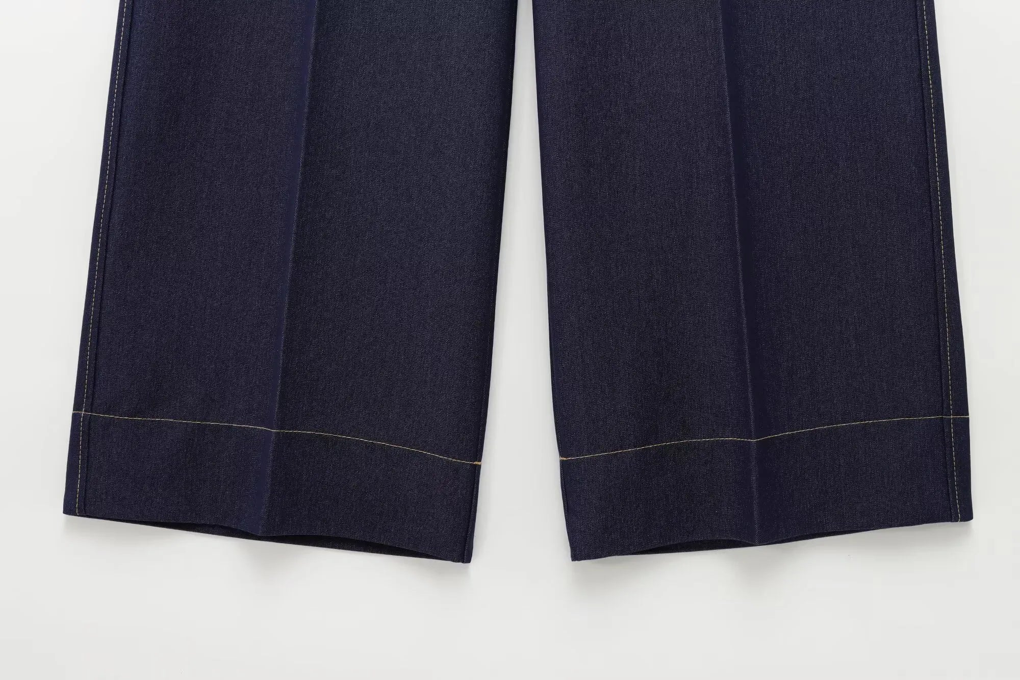 Fashion Women Solid Jacket and Wide Leg Pant Set with Cropped Coat and Zipper Details