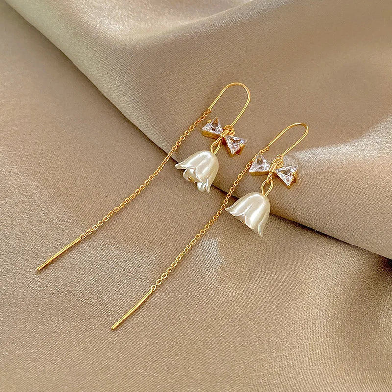 Silver Daisy Flower Long Wire Tassel Earrings with Crystal Zircon for Women