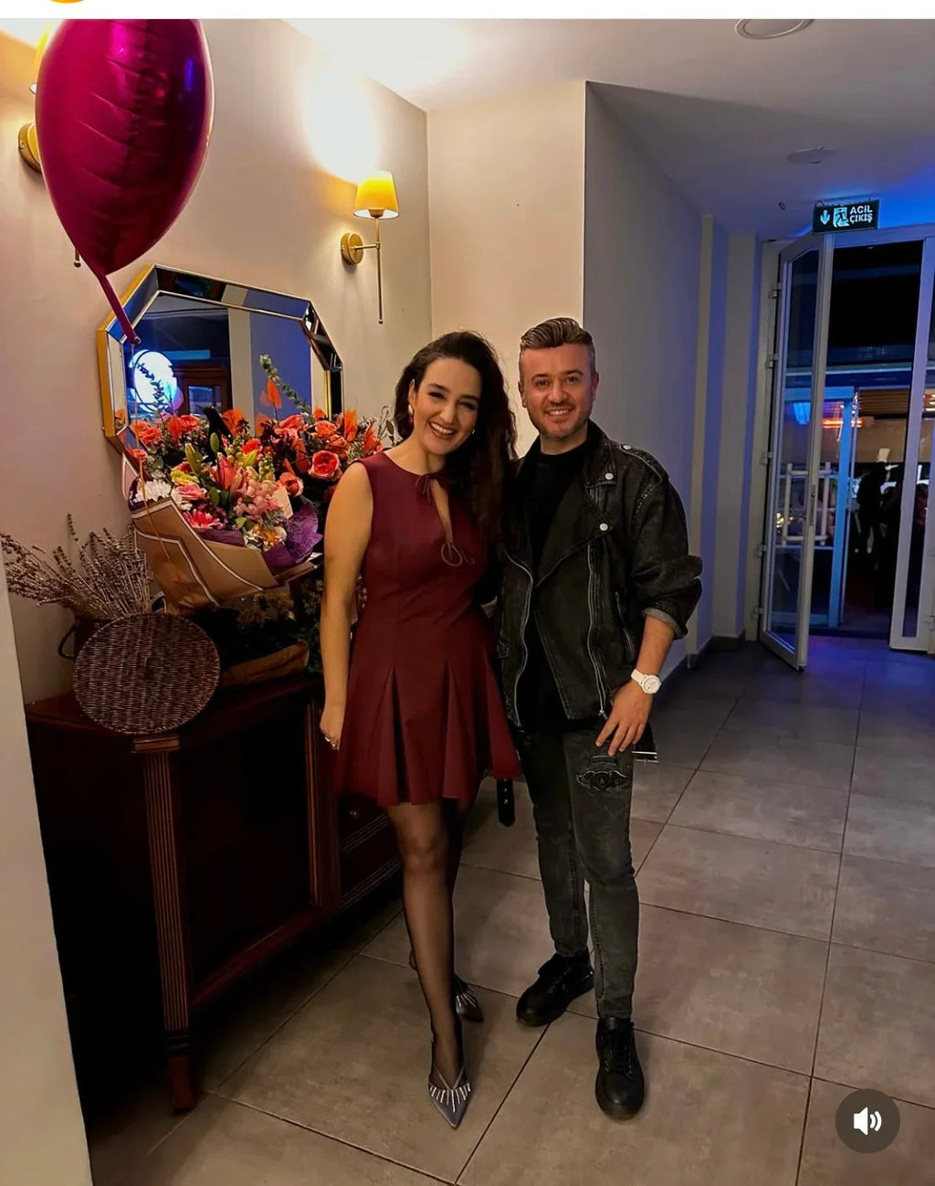 White Bow Pleated Mini Dress For Summer Party Elegant