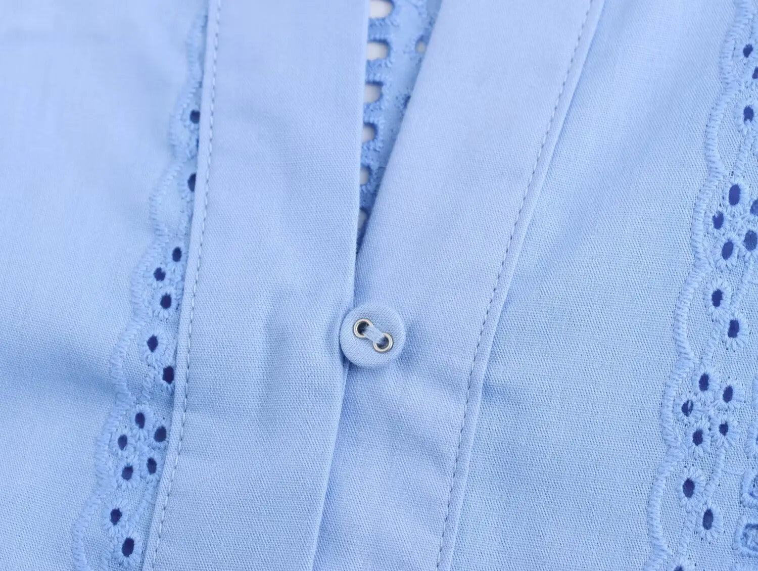 Loose Lace Up White Shirt for Women Elegant Hollow Out Embroidered Puff Sleeve Cropped Top