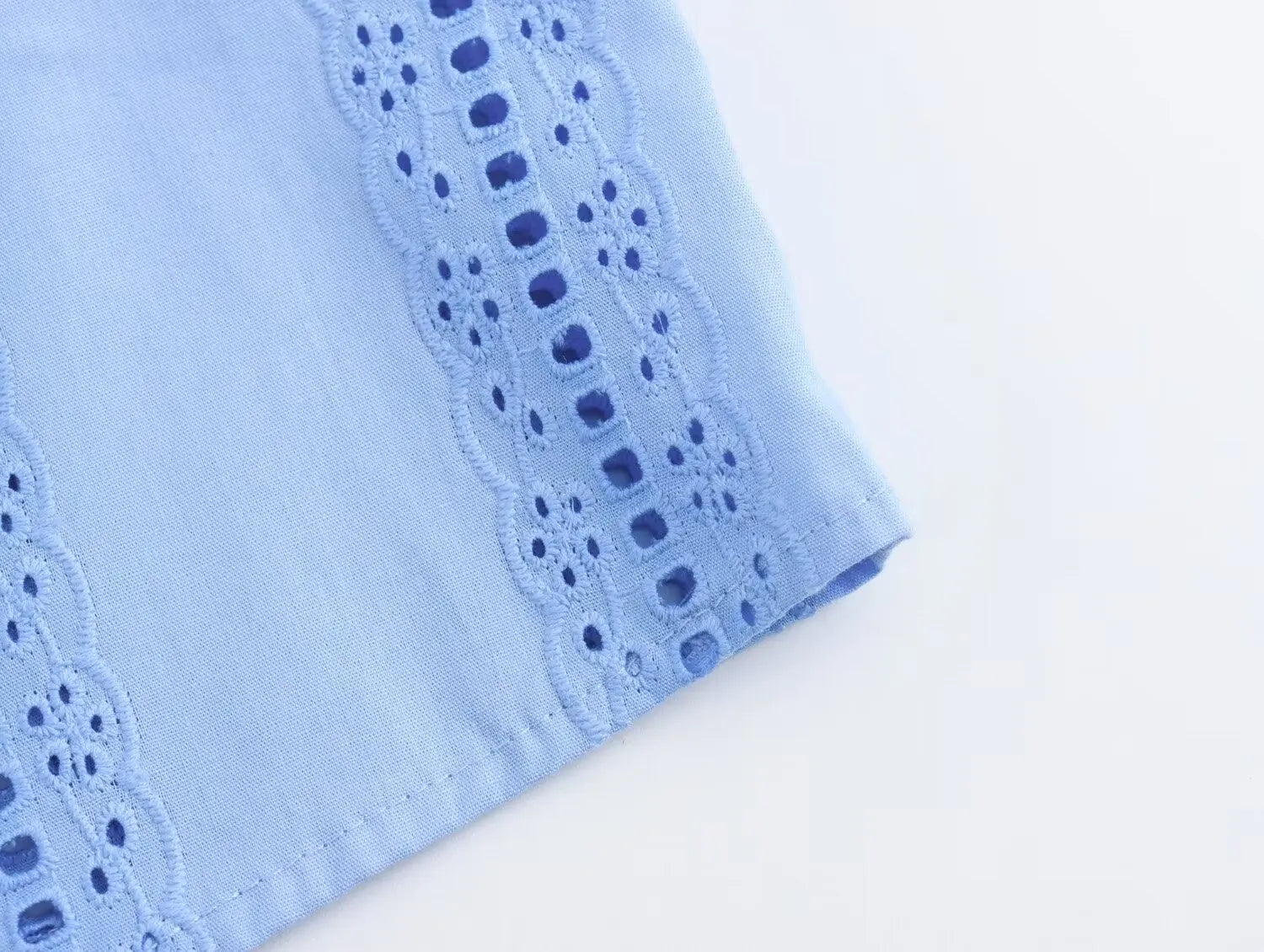 Loose Lace Up White Shirt for Women Elegant Hollow Out Embroidered Puff Sleeve Cropped Top