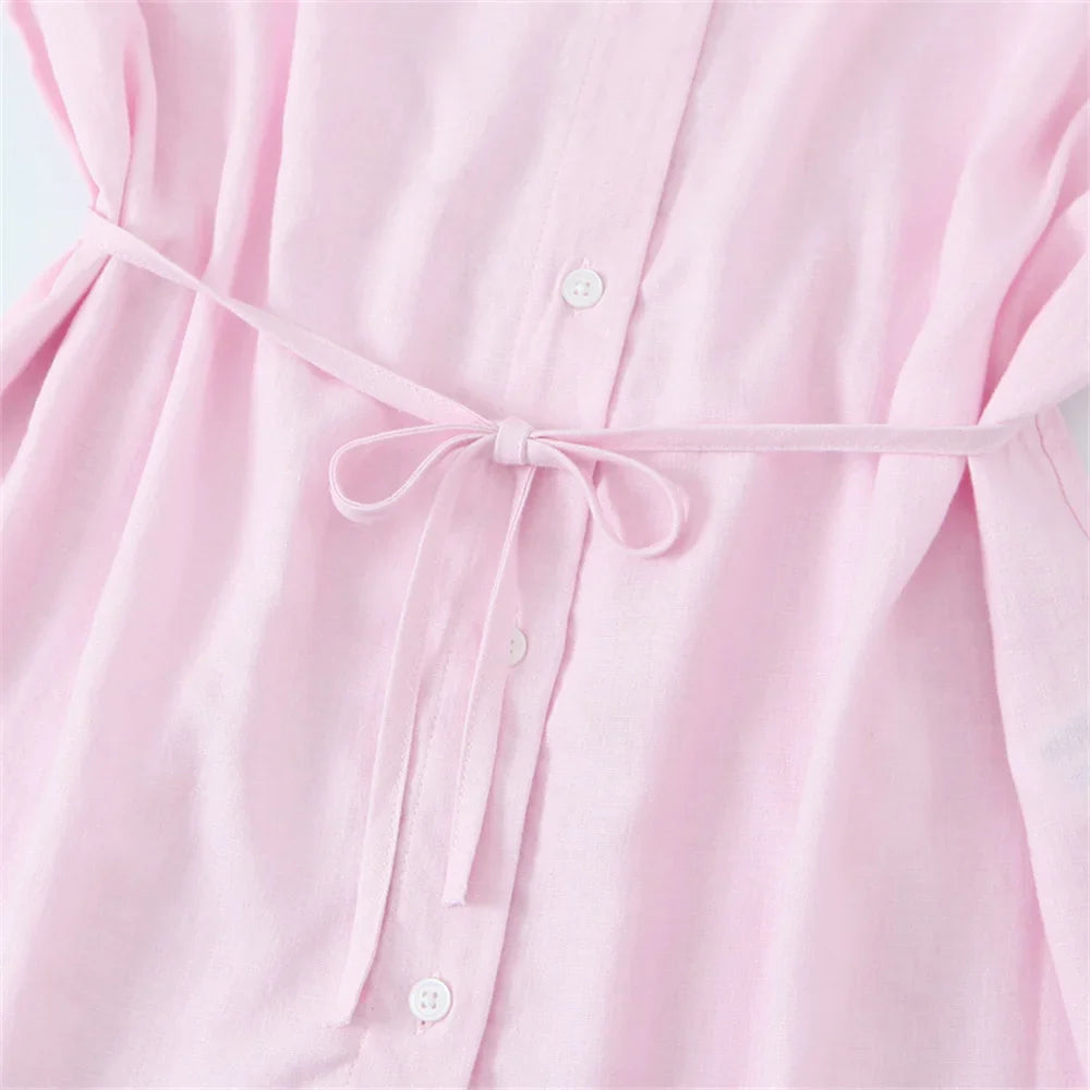 Loose Fitting Women's Shirt with Lapel and Buckle Solid Color Design Casual Chic Spring and Summer Blouse