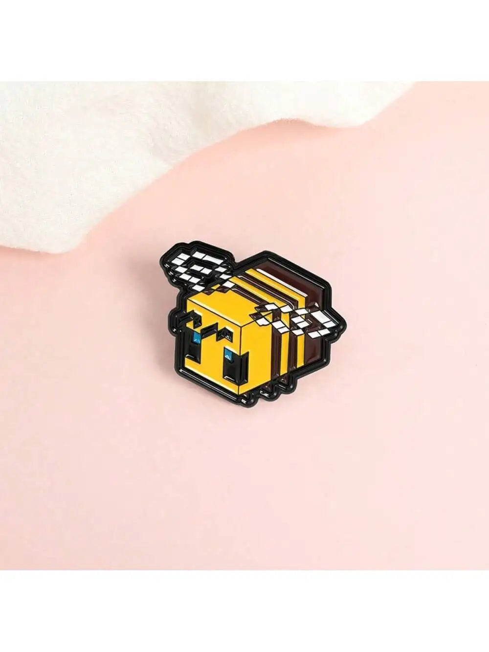 Charming Bee Brooch - Cute Accessory to Brighten Your Outfit and Unique Gift Idea