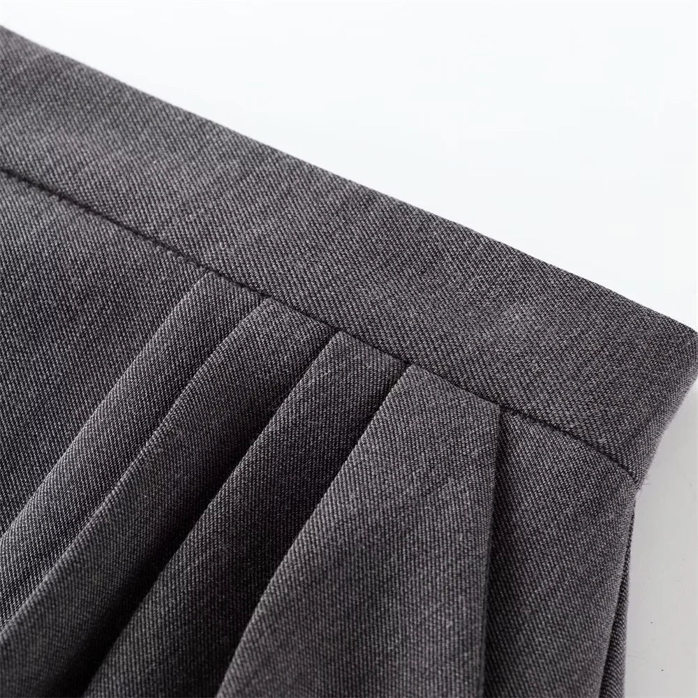 Women's Detachable Butterfly Knot Back Hanging Neck Vest with Pleated Skirt and Pants Set Spring Summer Fashion Ensemble