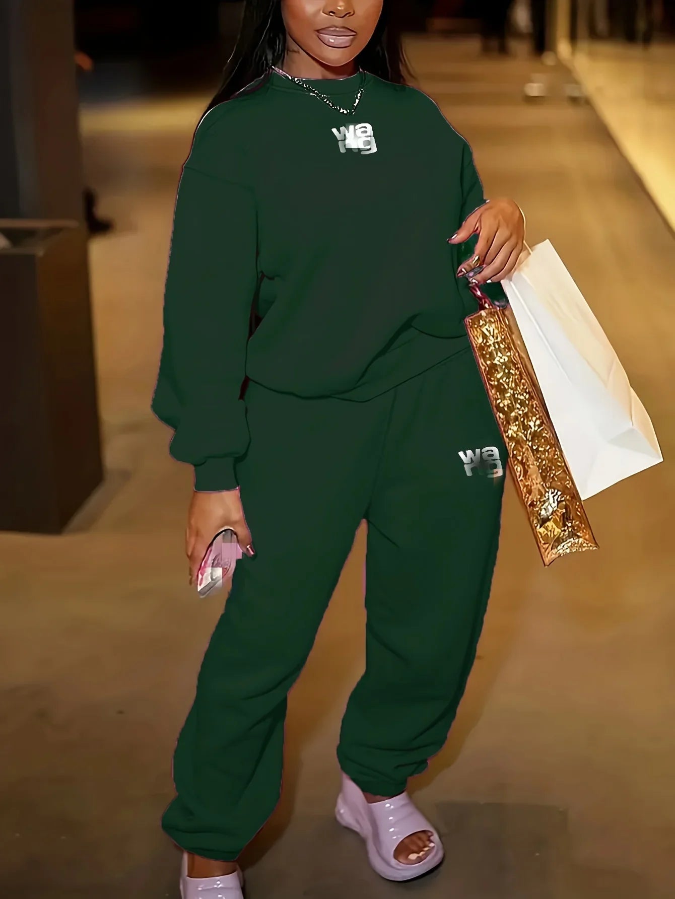 Women's High Waist Velvet Two Piece Jogging Set with Loose Thick Sweatpants and Hoodie