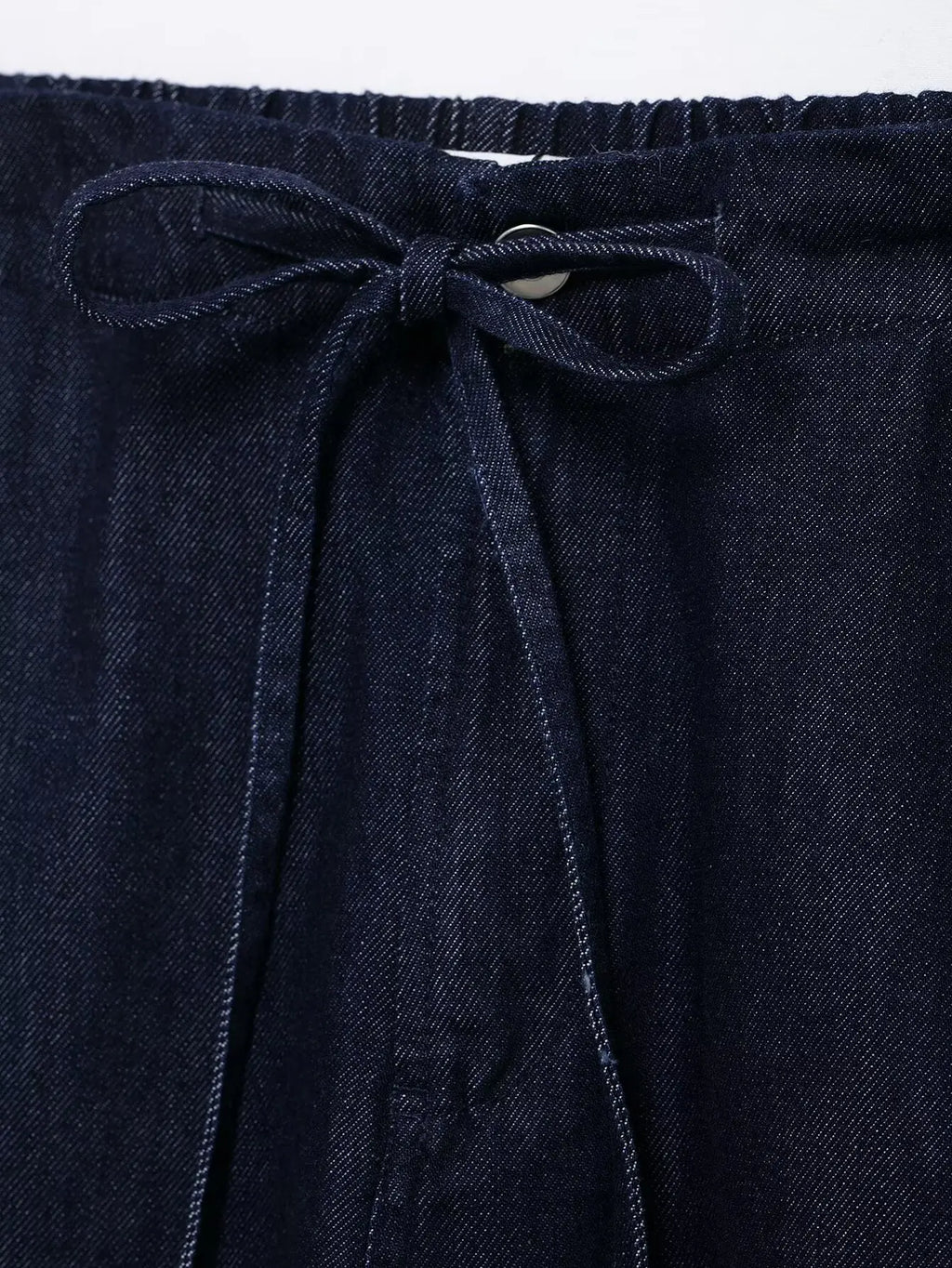 Women High Street Denim Set with Side Stripe Zipper Jacket and Lace-Up Pants for Casual Spring Fashion