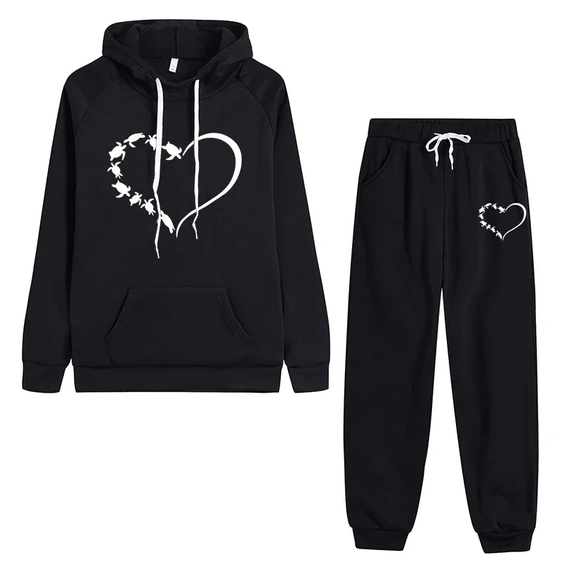 Women's Heart Printed Tracksuit Casual Hoodie and Jogging Pants Set for Daily Wear