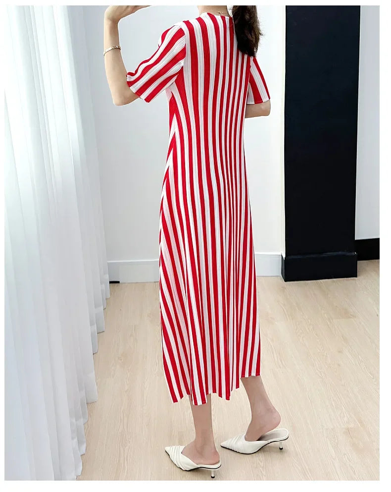 Pleated Striped Dress For Women O Neck Short Sleeve